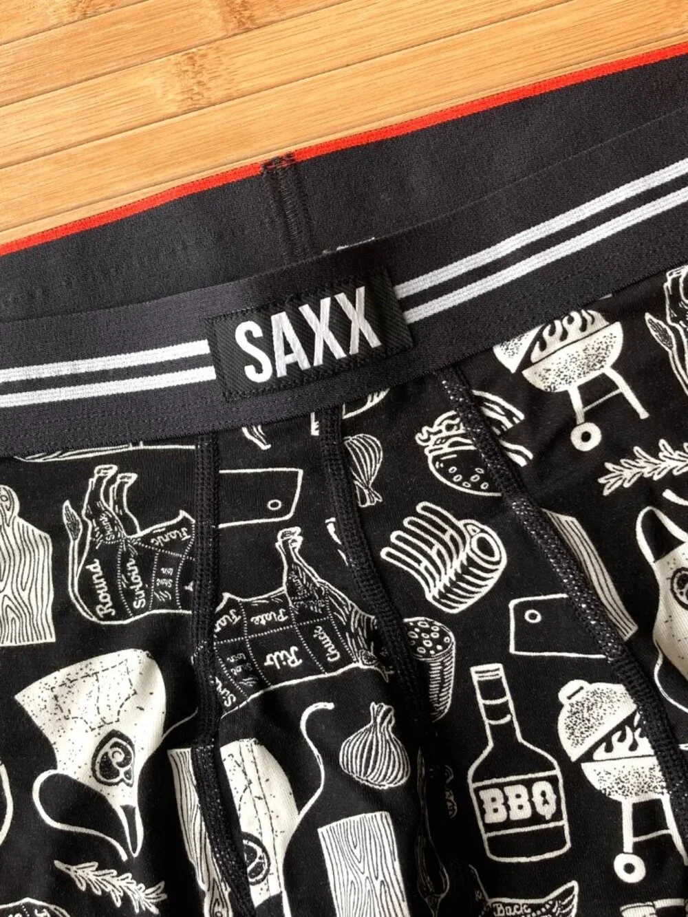 SAXX Vibe Xtra Soft Comfort Boxer Brief Mens Large L Bun Appetit Black NWT